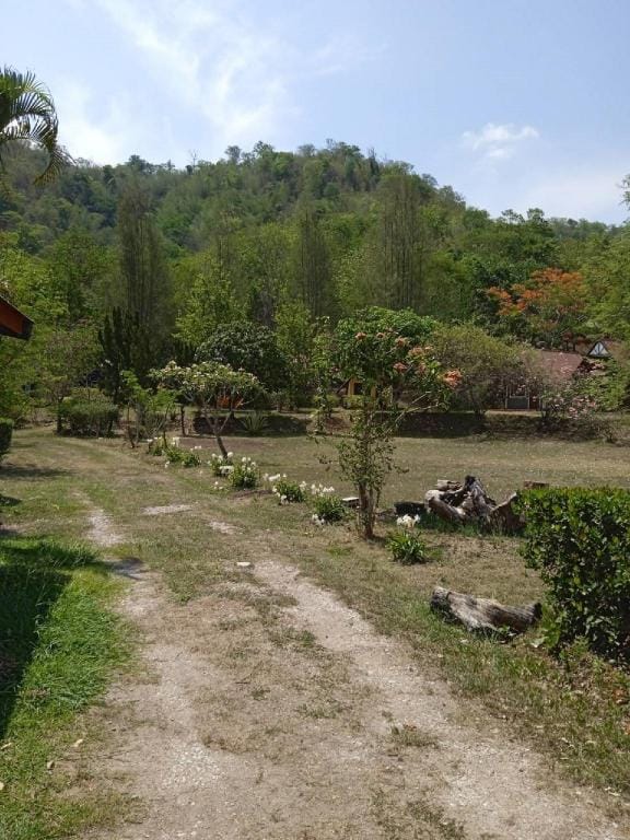 ภูหลวงฮิลล์รีสอร์ท จังหวัดเลย Resort in Laos