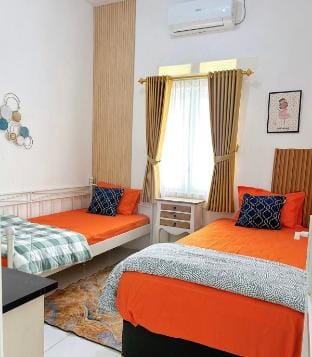 Premier inn homestay Vacation rental in Special Region of Yogyakarta