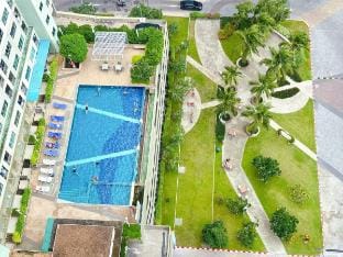 Lumpini Select Resort Pool Apartment #3 Vacation rental in Pattaya City