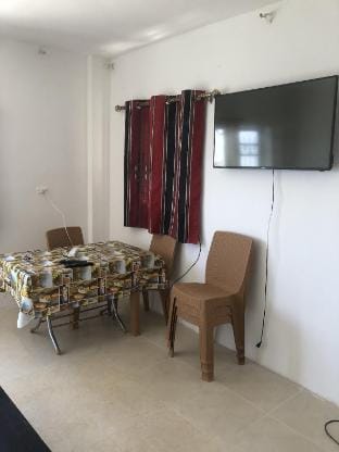 منزل منعزل مع حديقة فواكه  Country House in North District