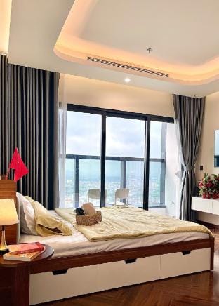 The Nest | High-Floor Studio with City View Vacation rental in Laos
