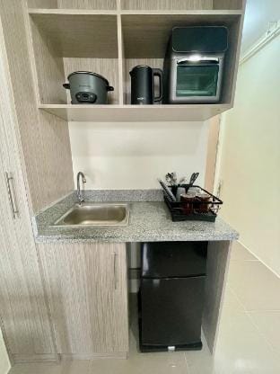 Cozier Stay near MRT EDSA Cubao (Self Check-in) Vacation rental in Pasig