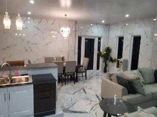 (Stargazers) 1 bedroom ground floor Condo Apartment in Central Visayas