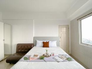 Warm Good Studio Park View Condominium By Travelio Apartment in West Java