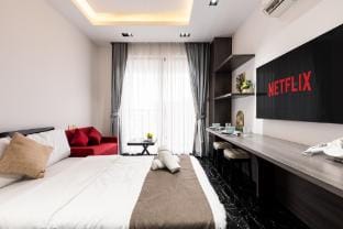 The Pinnacle Essentialist Studio Apartment in Phnom Penh Province