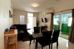 The Patong Vista White 2 Bedrooms Apartment Vacation rental in Patong