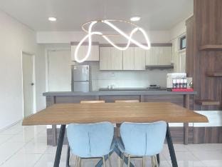 Skyloft 1MinToAEON Bukit Indah3BR PoolView4to16pax Vacation rental in Johor Bahru
