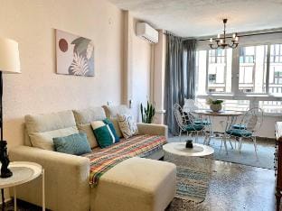 Centrally-Located, Spacious & short walk to Beach Vacation rental in Alicante