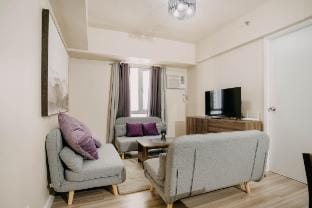 NEW! Trendy 1BR @ Cebu IT Park – Prime Location Vacation rental in Lapu-Lapu City