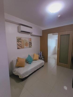 1 bedroom condo-tel moa pasay Vacation rental in Pasay