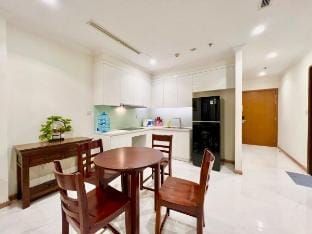 Landmark 1 Lux APT 1BR, Vinhomes Central Park 4105 Apartment in Ho Chi Minh City