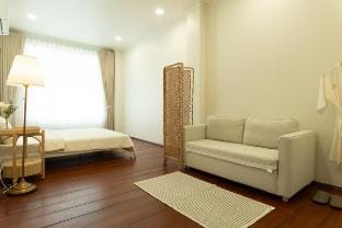 Family Room - House of Patcha Vacation rental in Bangkok