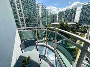 2BR Casa Alivia at Azure Vacation rental in Paranaque