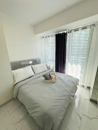 2BR Casa Alivia at Azure Vacation rental in Paranaque