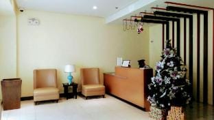 One Palm Tree Villas near AIrport T3 Apartment in Pasay