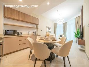Impressive 2BR Missoni Apt with Premium Vacation rental in Dubai