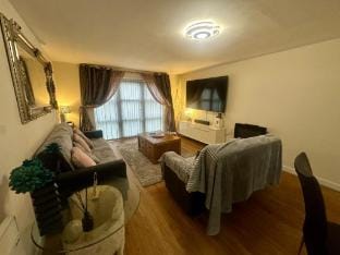 The Claremont by Nestura Apartment in Leicester