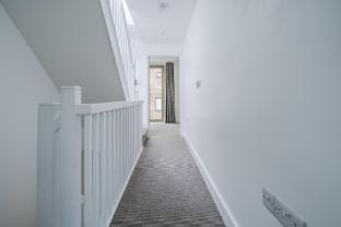 The Hidden Suite - 4BR Townhome Roof Top Vacation rental in Manchester