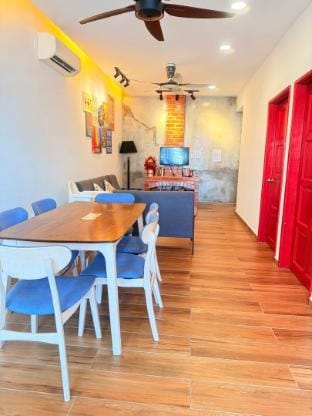 15pax 8min walk 2 JonkerStreet Vacation rental in Malacca