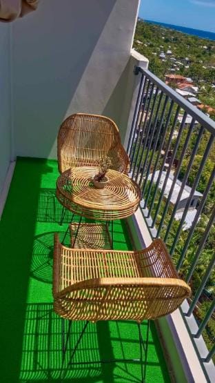 Relaxing Getaway at Saekyung Phase 3 near airport Apartment in Lapu-Lapu City