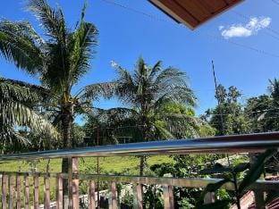 Cozy BR w/ Private Bath • AC • Free Parking & WiFi Vacation rental in Central Visayas