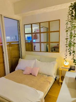 One bedroom GF -Beach pool, Netflix, PS4 , Wifi Vacation rental in Paranaque