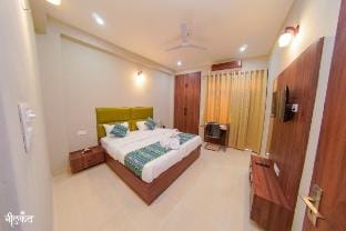 Neelkanth - 2-BHK Flat Near BHU Apartment in Varanasi