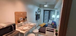 Staycation Shore Residences Vacation rental in Pasay