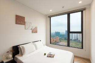 Lumiere Riverside 2BR Stylish Condo City View Vacation rental in Ho Chi Minh City