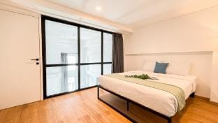 Spacious 3BR at Kingland Avenue Apt By Travelio Apartment in West Java