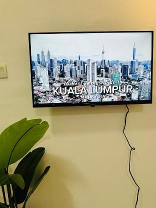 3BR 5Pax @ The Link 2 Bukit Jalil | Netflix & Pool Vacation rental in Federal Territory of Kuala Lumpur