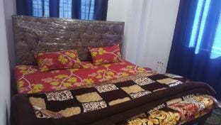 Kanha Homestay and restaurant  Vacation rental in Uttarakhand
