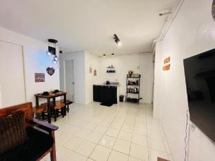 FabloGetaway Beside EK Black & Wood Vacation rental in Santa Rosa