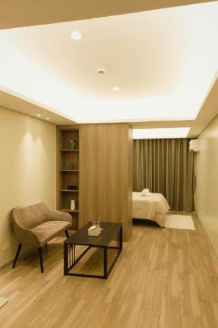 Happy Holiday Vacation rental in Pasay