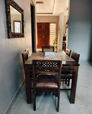 SAAR PALAMPUR VILLA  2BHK | Dhauladhaar View  Vacation rental in Punjab, India