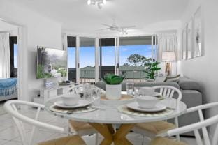 Palm    Sea Trinity Beach Apartment in Cairns