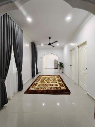 The White Villa Vacation rental in Kedah