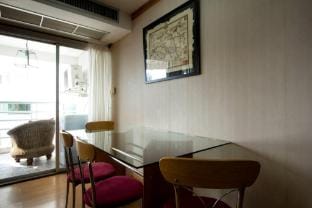 Oriental 1br with Pool  Gym near BTS Phrom Phong Apartment in Bangkok