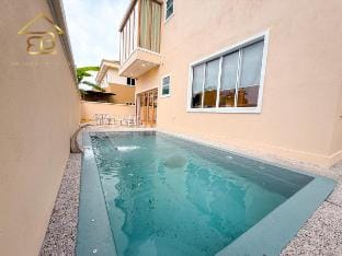 Aesthetic Muji Pool Villa in Ipoh | 5BR 24Pax Vacation rental in Ipoh
