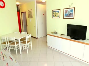 Comfortable apartment near the beach with pool Apartment in Lignano Sabbiadoro
