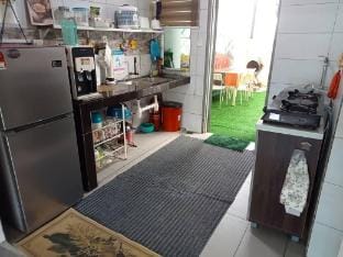 Casa LiLa Homestay Private Pool KB, free parking Vacation rental in Malaysia