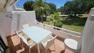 Luma Retreat – Quinta do Lago Apartment in Faro District