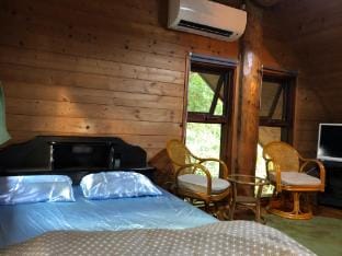 Okinawa Log House Room 201 Vacation rental in Okinawa Prefecture