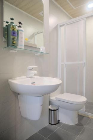 月津港旅宿2B Bed and Breakfast in Kaohsiung