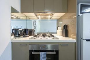 MSA Mainpoint L31: Free Parking, Gym, Pool, WiFi Vacation rental in Southbank