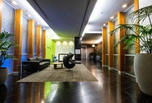 MSA Mainpoint L40: Free Parking, Gym, Pool, WiFi Vacation rental in Southbank