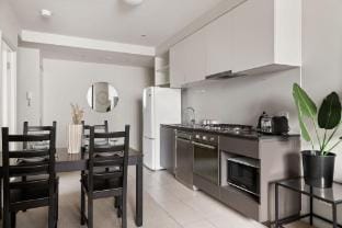 Stylish 2BR City Escape on Collins with Views Apartment in Melbourne