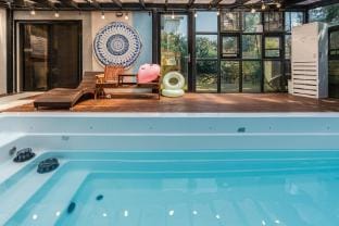 아띠꼬망펜션 Bed and Breakfast in South Korea