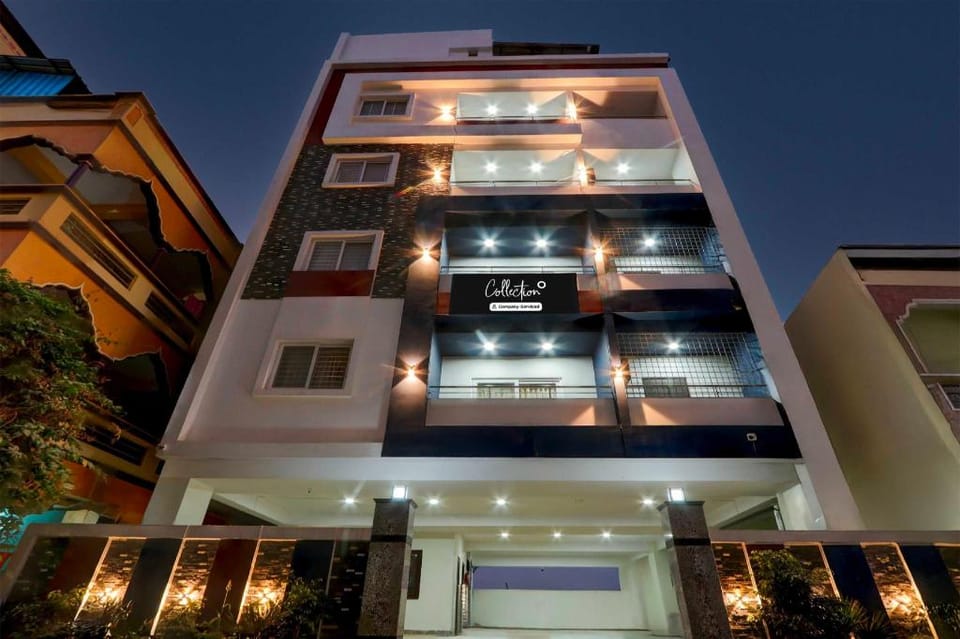 Townhouse Chanda Nagar Hyderabad GSM Mall Hotel in Hyderabad