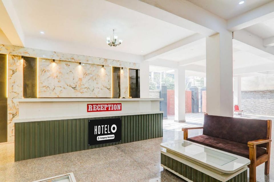 Hotel O Varanasi RTO office Hotel in Varanasi